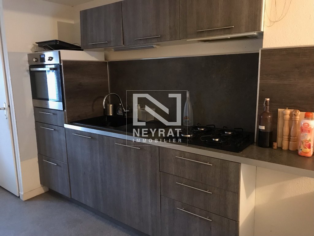 APPARTEMENT T3 A LOUER - CHALON SUR SAONE - 66.65 m2 - 615 &euro; charges comprises par mois