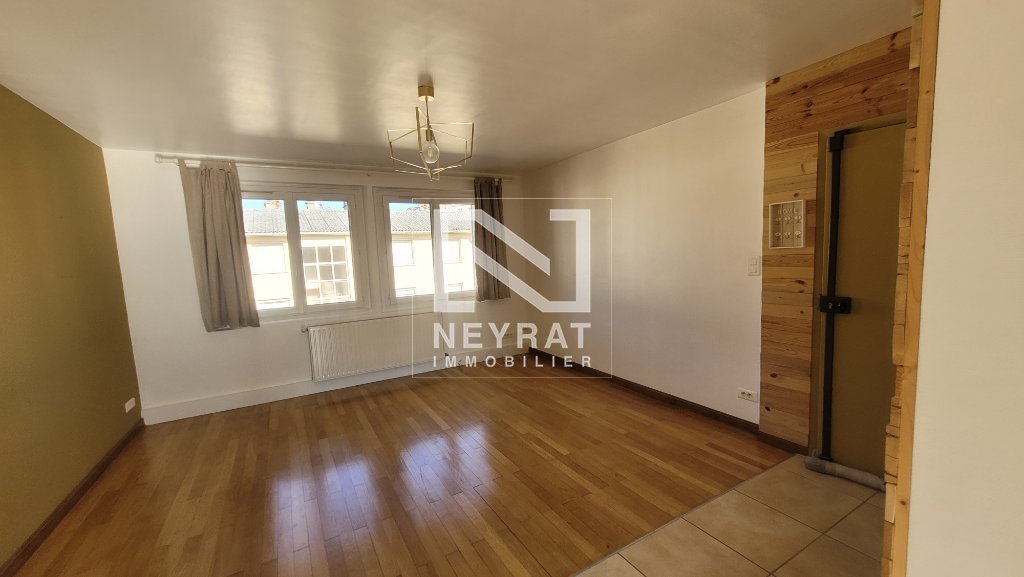 APPARTEMENT T3 A LOUER - CHALON SUR SAONE - 62.29 m2 - 650 &euro; charges comprises par mois