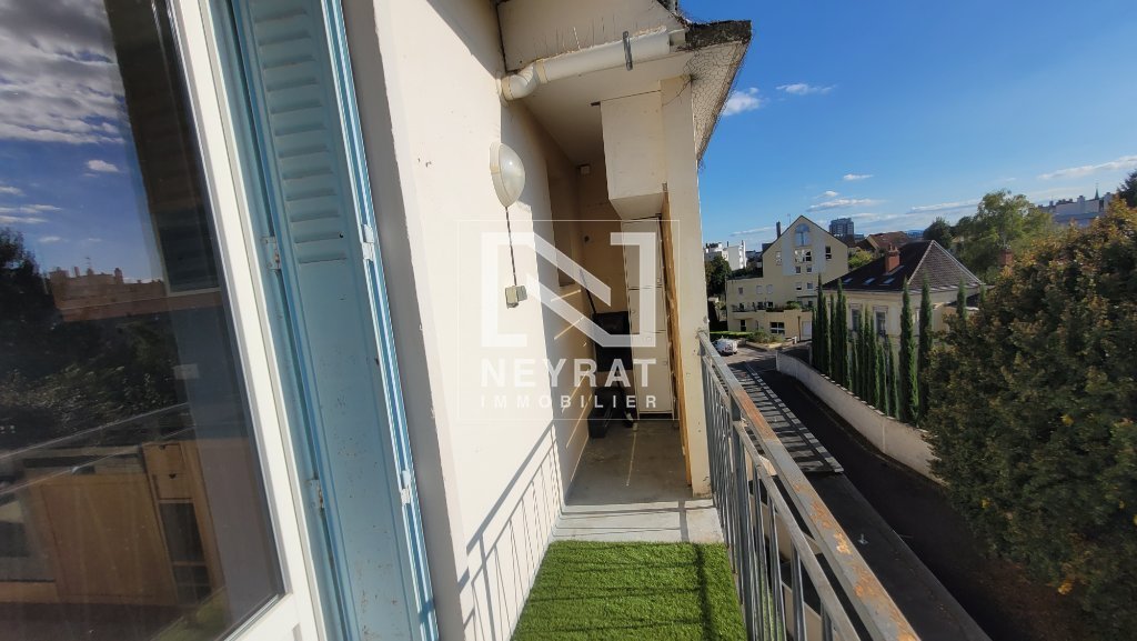 APPARTEMENT T3 A LOUER - CHALON SUR SAONE - 62.29 m2 - 650 &euro; charges comprises par mois