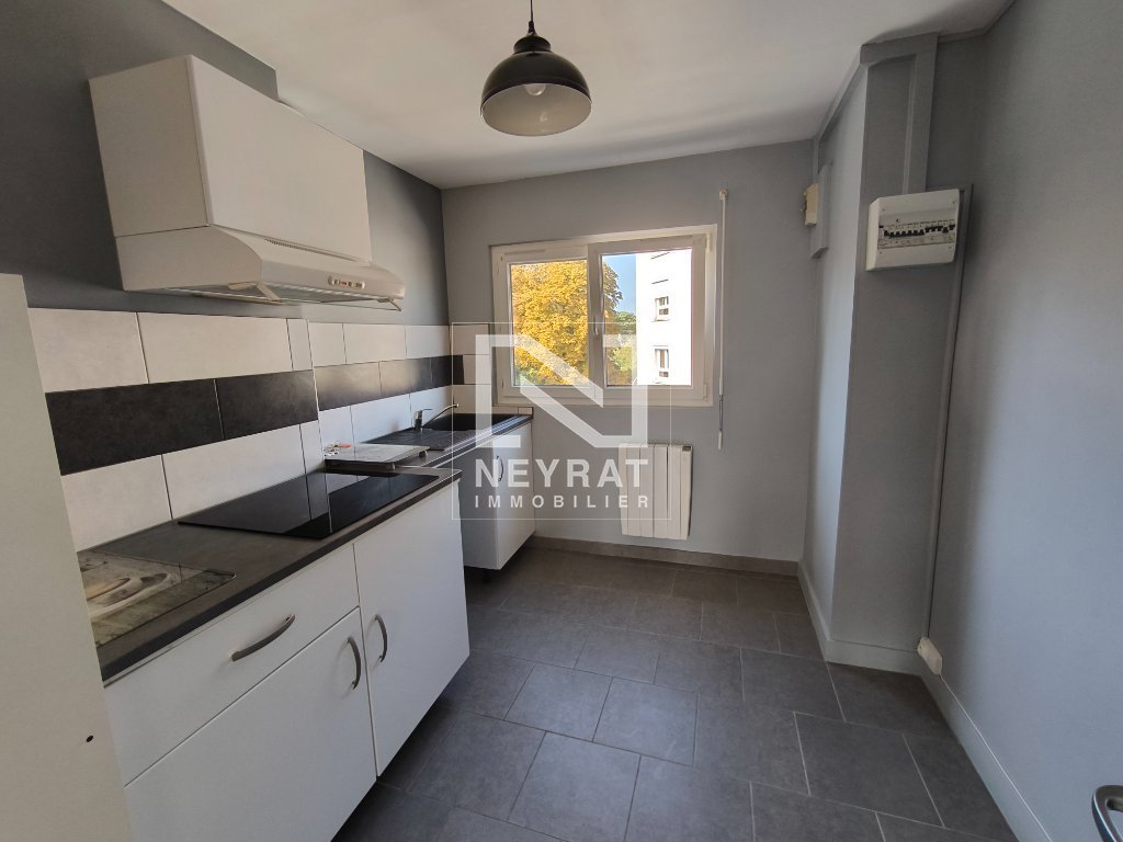 APPARTEMENT T3 A LOUER - CHALON SUR SAONE - 50.03 m2 - 600�&euro; charges comprises par mois