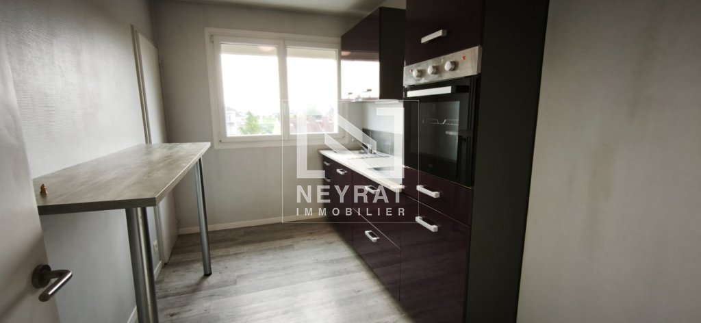APPARTEMENT T3 A LOUER - CHALON SUR SAONE - 65.84 m2 - 730 &euro; charges comprises par mois