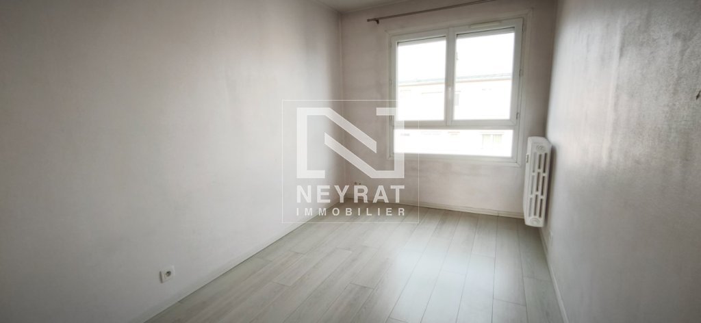 APPARTEMENT T3 A LOUER - CHALON SUR SAONE - 65.84 m2 - 730 &euro; charges comprises par mois