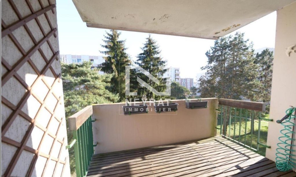 APPARTEMENT T3 - CHALON SUR SAONE - 70.72 m2 - LOU&Eacute;