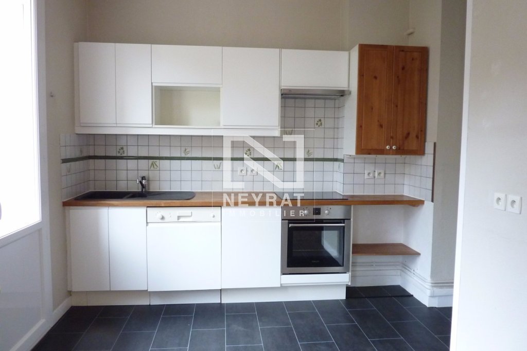 APPARTEMENT T3 A LOUER - CHALON SUR SAONE - 68.05 m2 - 685 &euro; charges comprises par mois