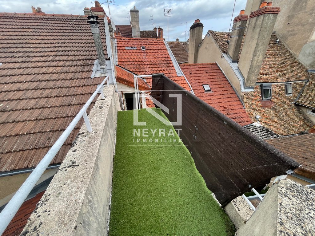 APPARTEMENT T3 A LOUER - CHALON SUR SAONE - 75 m2 - 702 € charges comprises par mois