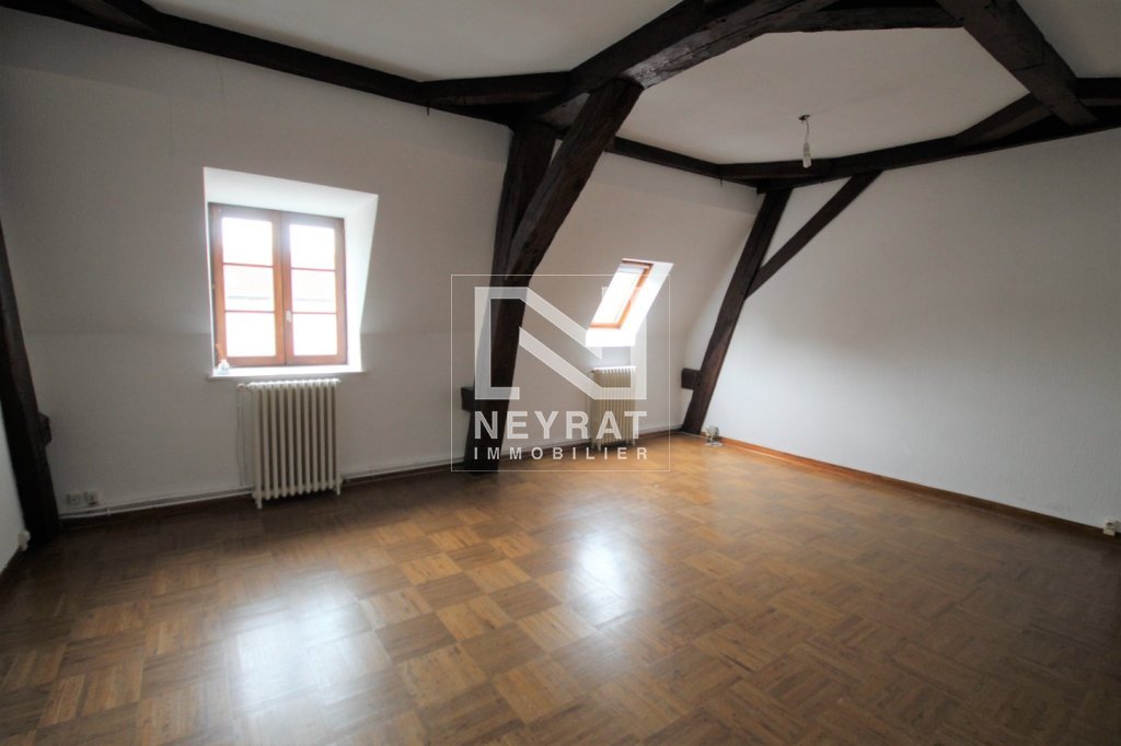 APPARTEMENT T3 - CHALON SUR SAONE - 66.8 m2 - LOU&Eacute;