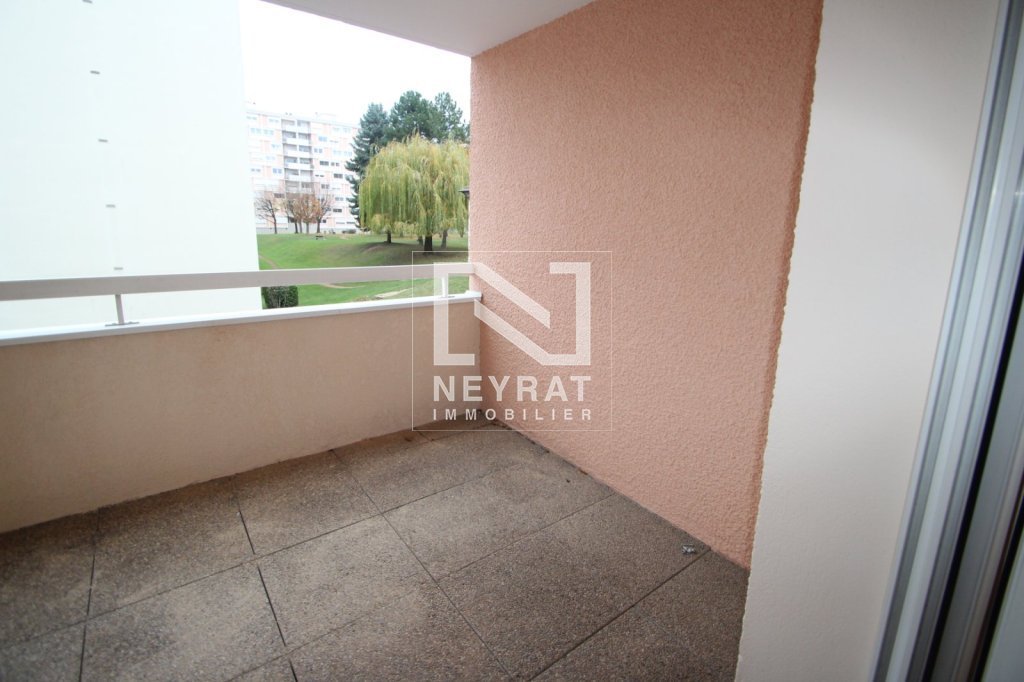 APPARTEMENT T3 A LOUER - CHALON SUR SAONE - 69 m2 - 790�&euro; charges comprises par mois