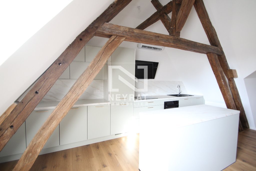 Appartement T3 A LOUER - DEMIGNY - 75.1 m2 - 850�&euro; charges comprises par mois