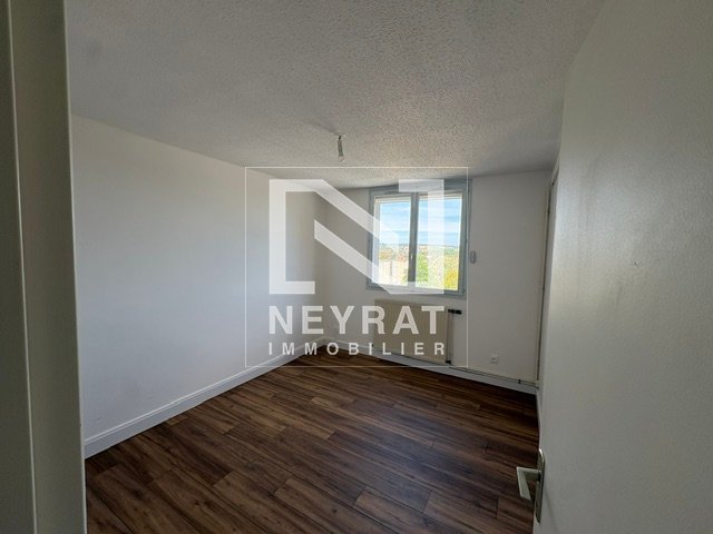 APPARTEMENT T3 - DIGOIN - 62.43 m2 - LOU&Eacute;