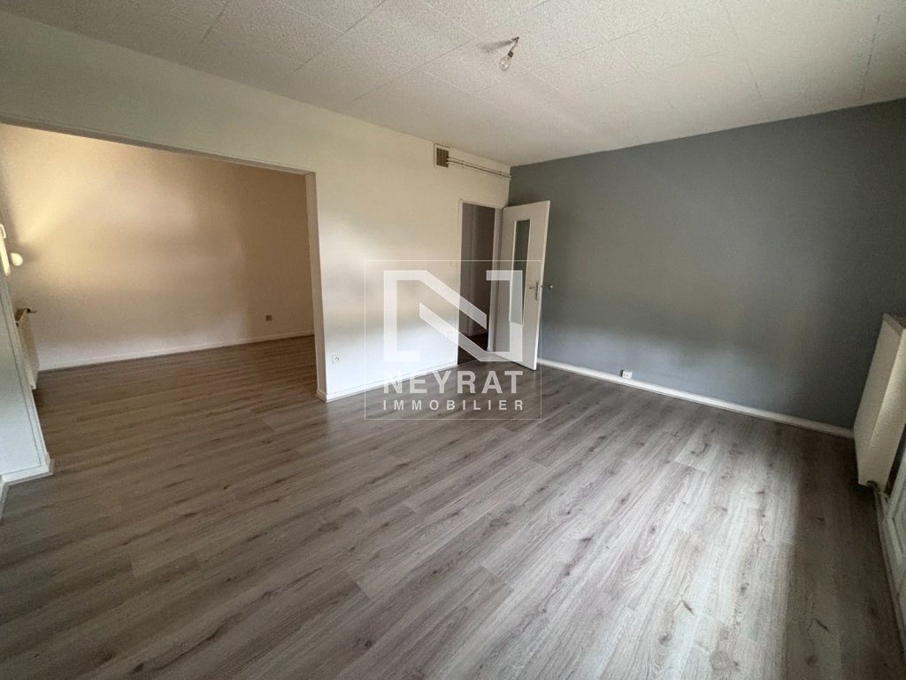 APPARTEMENT T3 A LOUER - DIGOIN - 75.1 m2 - 543 &euro; charges comprises par mois