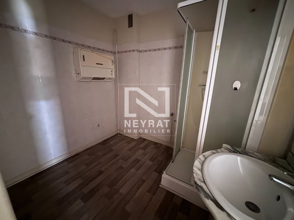 APPARTEMENT T3 A LOUER - DIGOIN - 75.1 m2 - 543 &euro; charges comprises par mois