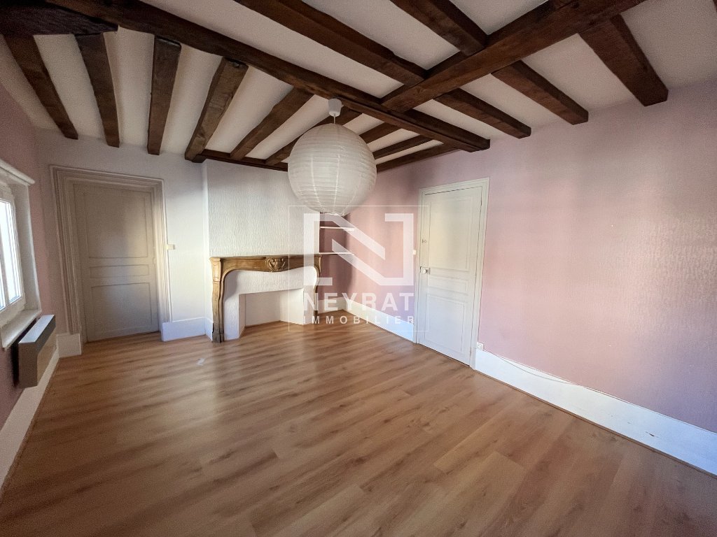 APPARTEMENT T3 A LOUER - DIJON CENTRE VILLE - 74.6 m2 - 780 &euro; charges comprises par mois