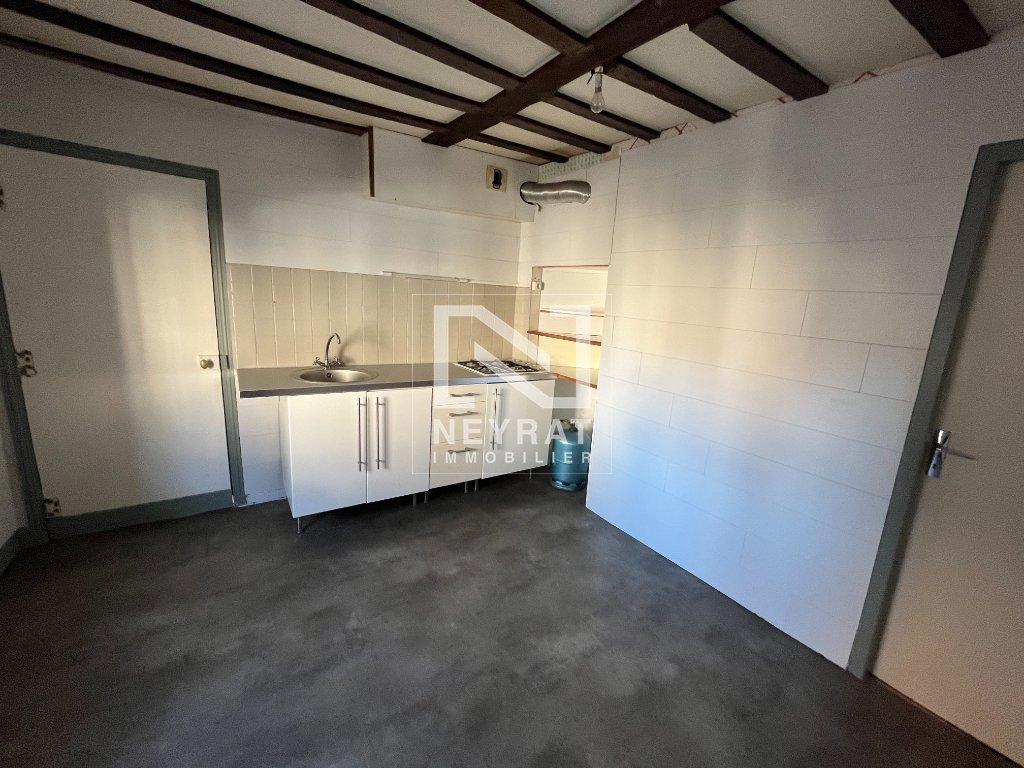 APPARTEMENT T3 A LOUER - DIJON CENTRE VILLE - 74.6 m2 - 780 &euro; charges comprises par mois