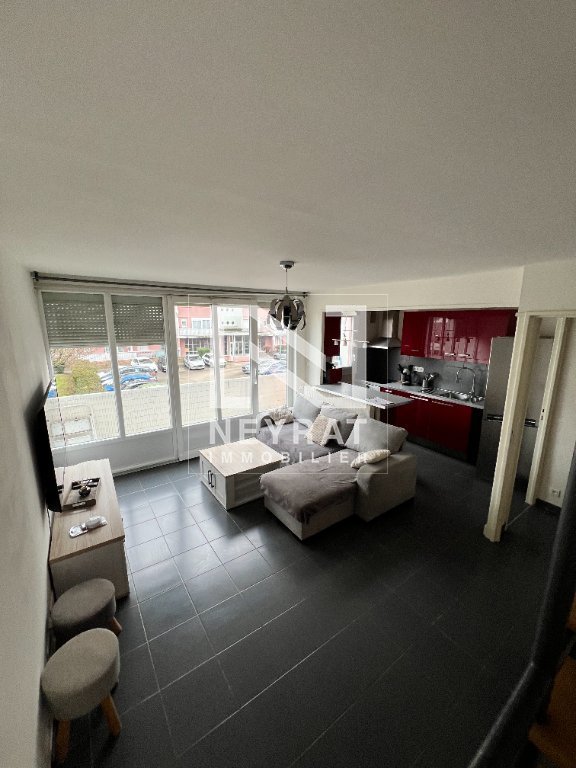 APPARTEMENT T3 A LOUER - DIJON - 56 m2 - 890�&euro; charges comprises par mois