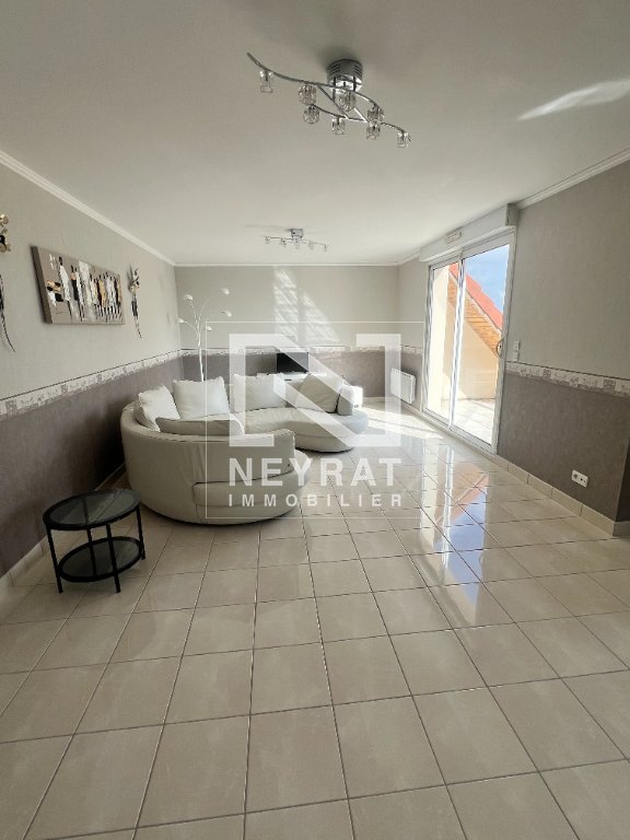 APPARTEMENT T3 A LOUER - DIJON - 84.5 m2 - 1200€ charges comprises par mois