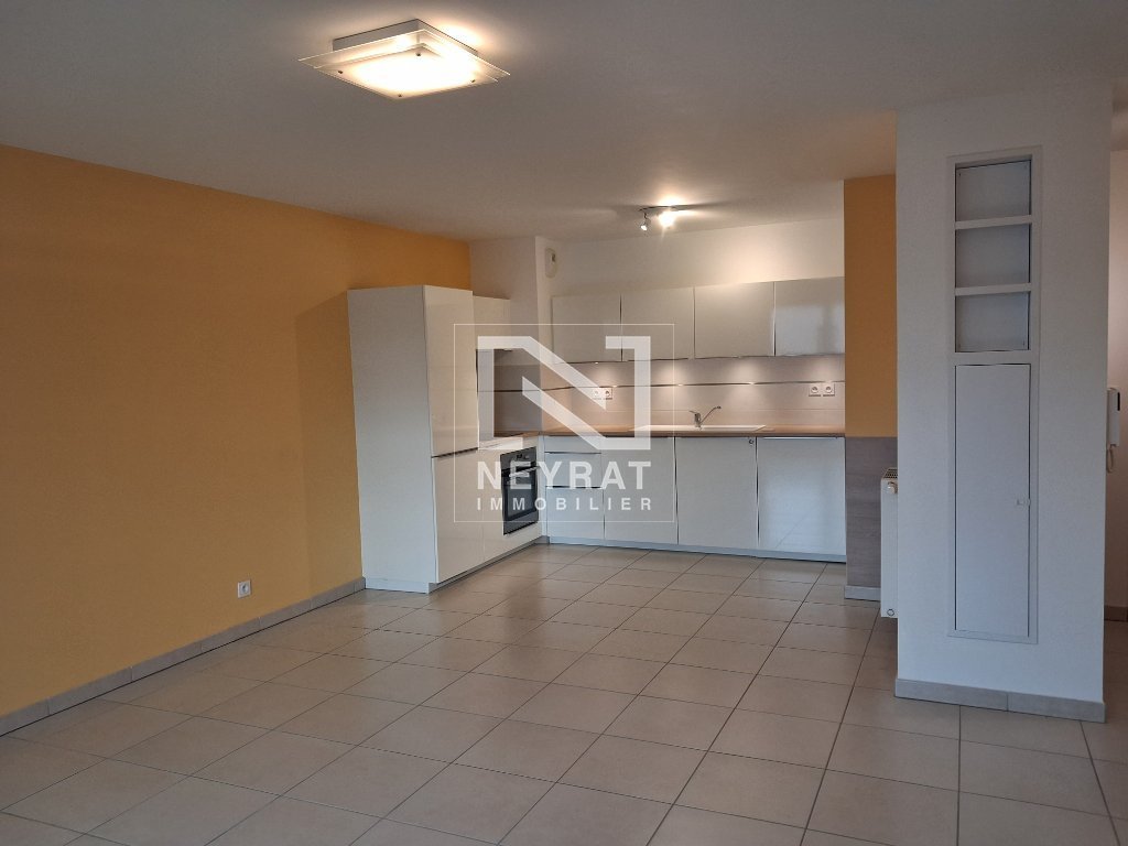 APPARTEMENT T3 A LOUER - DIJON - 64.62 m2 - 895�&euro; charges comprises par mois