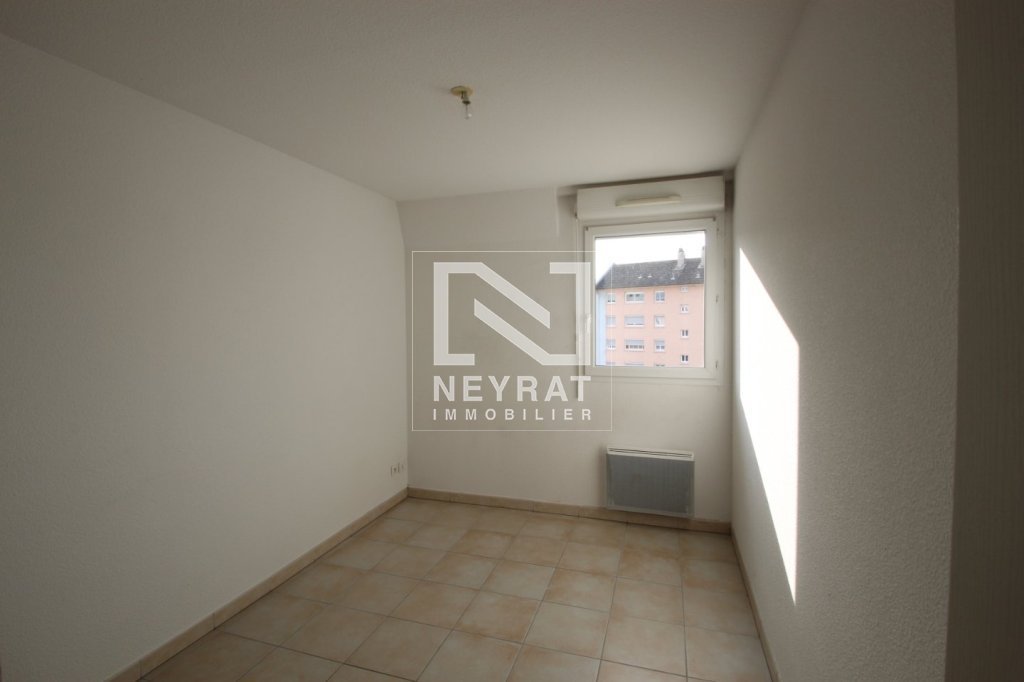 APPARTEMENT T3 A LOUER - LONS LE SAUNIER - 53.06 m2 - 572 &euro; charges comprises par mois