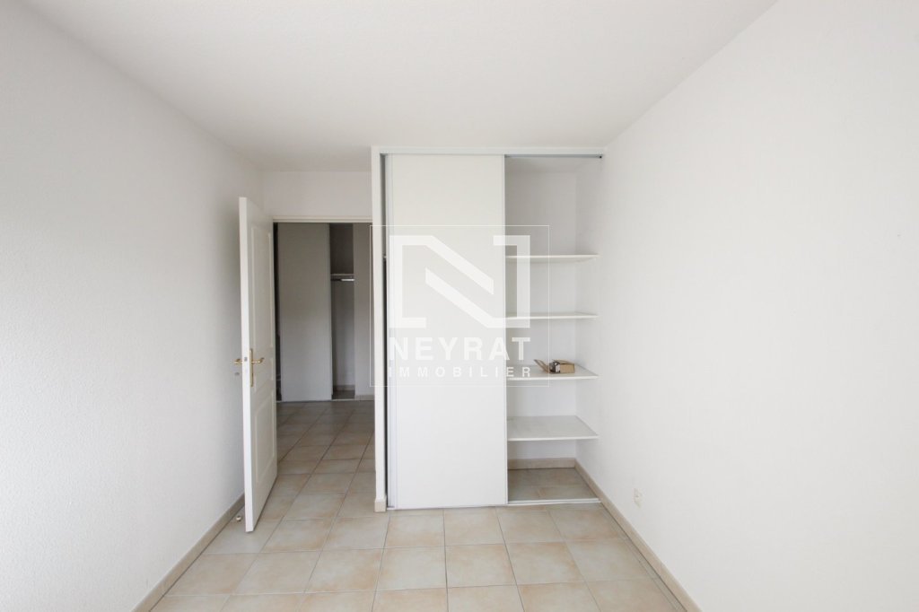 APPARTEMENT T3 A LOUER - LONS LE SAUNIER - 53.06 m2 - 572 &euro; charges comprises par mois
