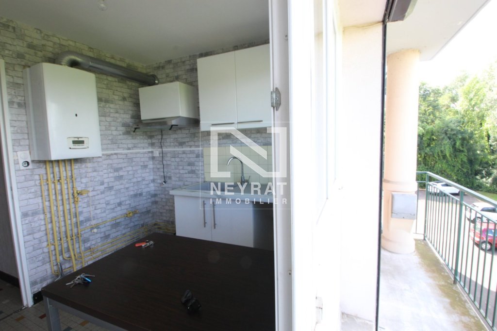 T3 63 m  Louhans, 2 ch 550  CC