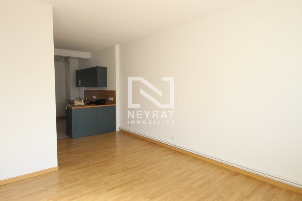 APPARTEMENT T3 A LOUER - LOUHANS - 63 m2 - 640€ charges comprises par mois