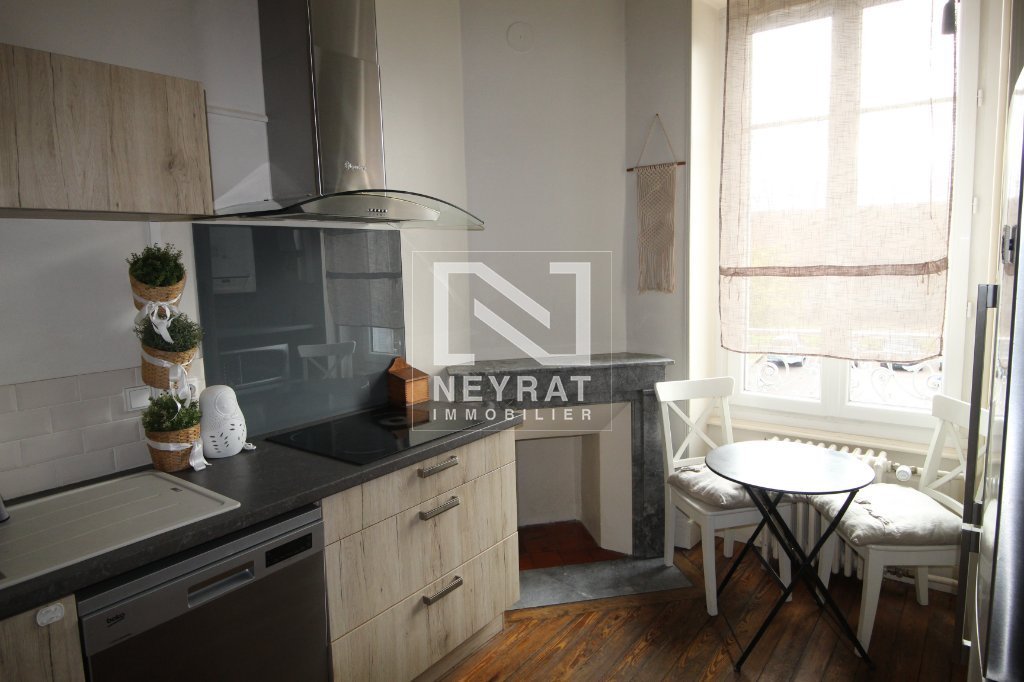 APPARTEMENT T3 A LOUER - LOUHANS - 79.53 m2 - 695�&euro; charges comprises par mois