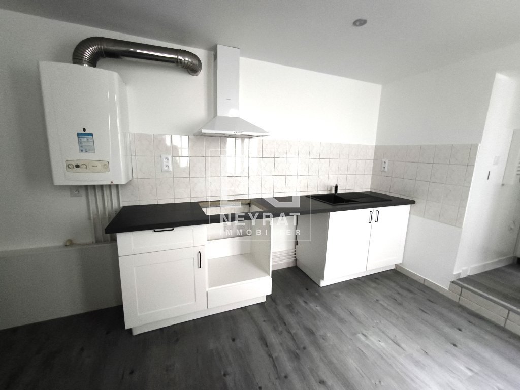 APPARTEMENT T3 A LOUER - LOUHANS - 59.84 m2 - 490€ charges comprises par mois