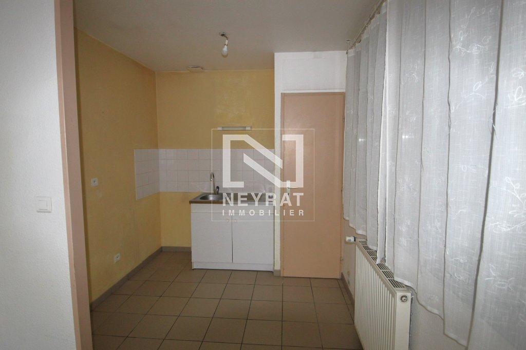 APPARTEMENT T3 A LOUER - LOUHANS - 52 m2 - 540�&euro; charges comprises par mois