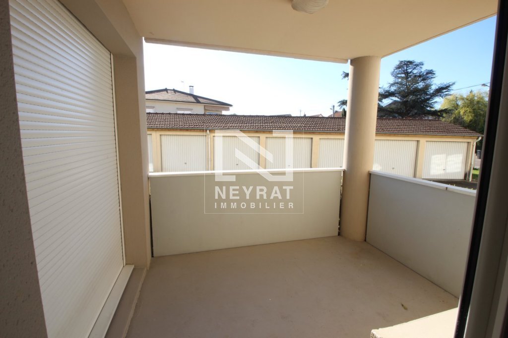 T3 A LOUER - LOUHANS - 74.2 m2 - 635�&euro; charges comprises par mois