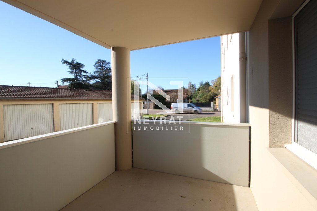 T3 A LOUER - LOUHANS - 74.2 m2 - 635�&euro; charges comprises par mois