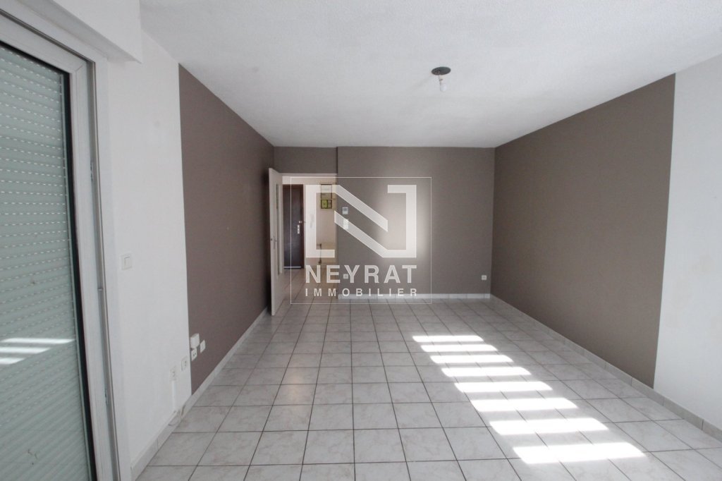 T3 A LOUER - LOUHANS - 74.2 m2 - 635�&euro; charges comprises par mois