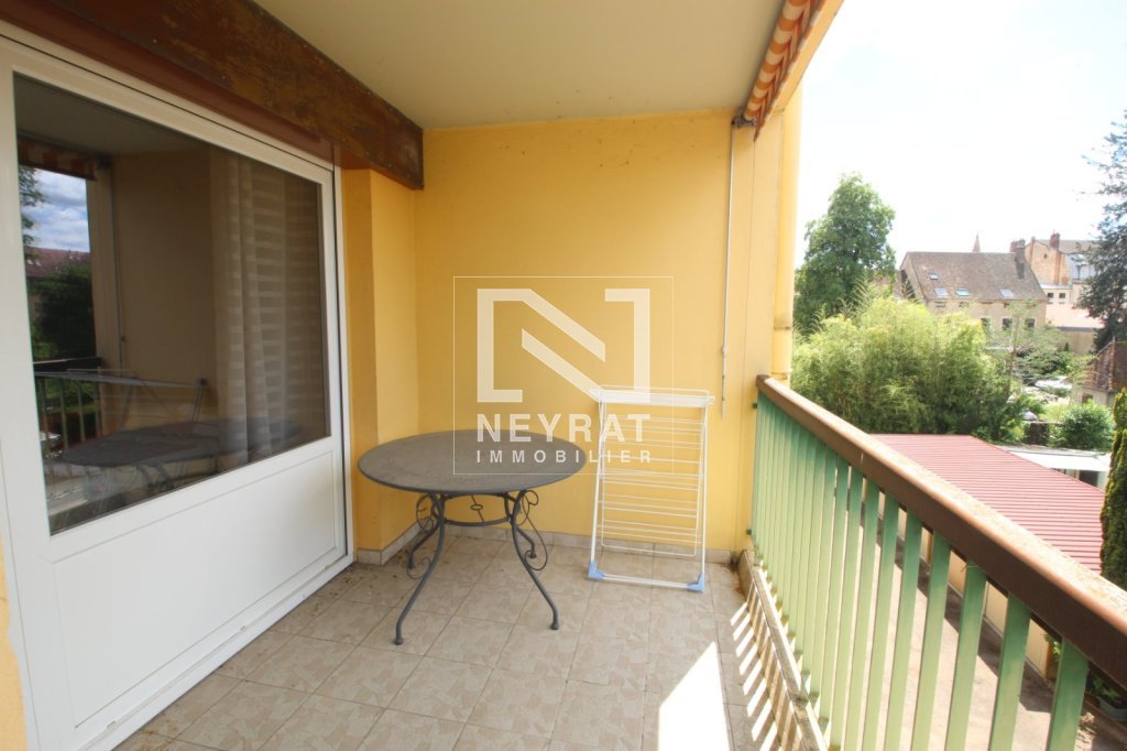 APPARTEMENT T3 A LOUER - LOUHANS - 76.26 m2 - 680 &euro; charges comprises par mois