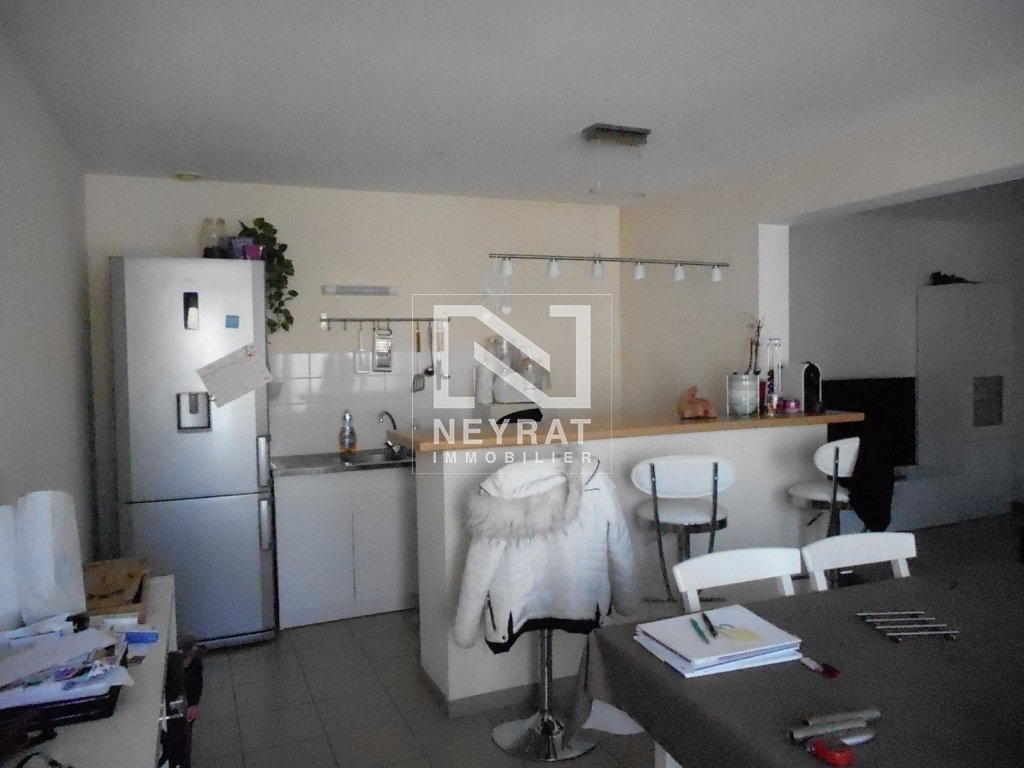 APPARTEMENT T3 A LOUER - LOUHANS - 76 m2 - 566€ charges comprises par mois