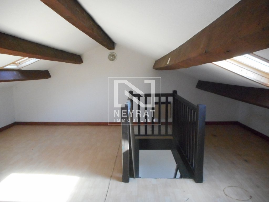 APPARTEMENT T3 A LOUER - LOUHANS - 55 m2 - 405 € charges comprises par mois