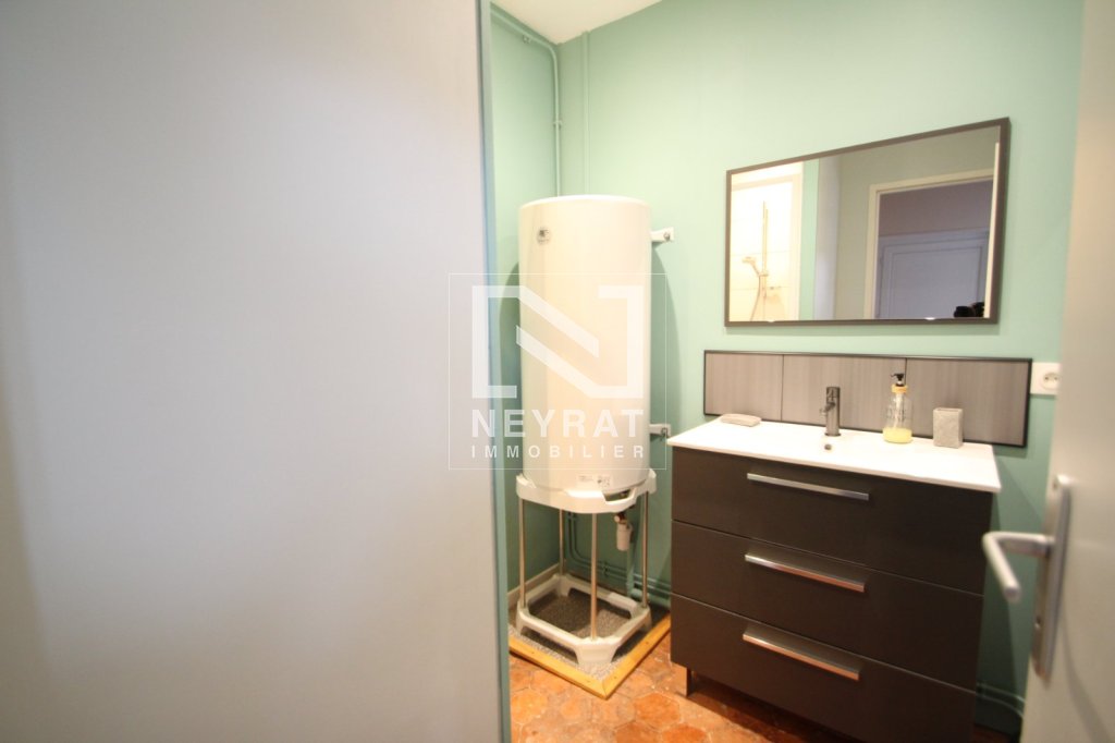 APPARTEMENT T3 A LOUER - NOLAY - 84.62 m2 - 630 &euro; charges comprises par mois