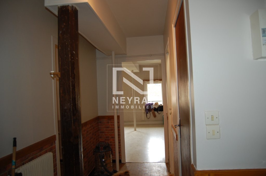 APPARTEMENT T3 A LOUER - OUROUX SUR SAONE - 82 m2 - 620�&euro; charges comprises par mois