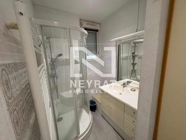 APPARTEMENT T3 A LOUER - PARAY LE MONIAL - 60.93 m2 - 610 &euro; charges comprises par mois