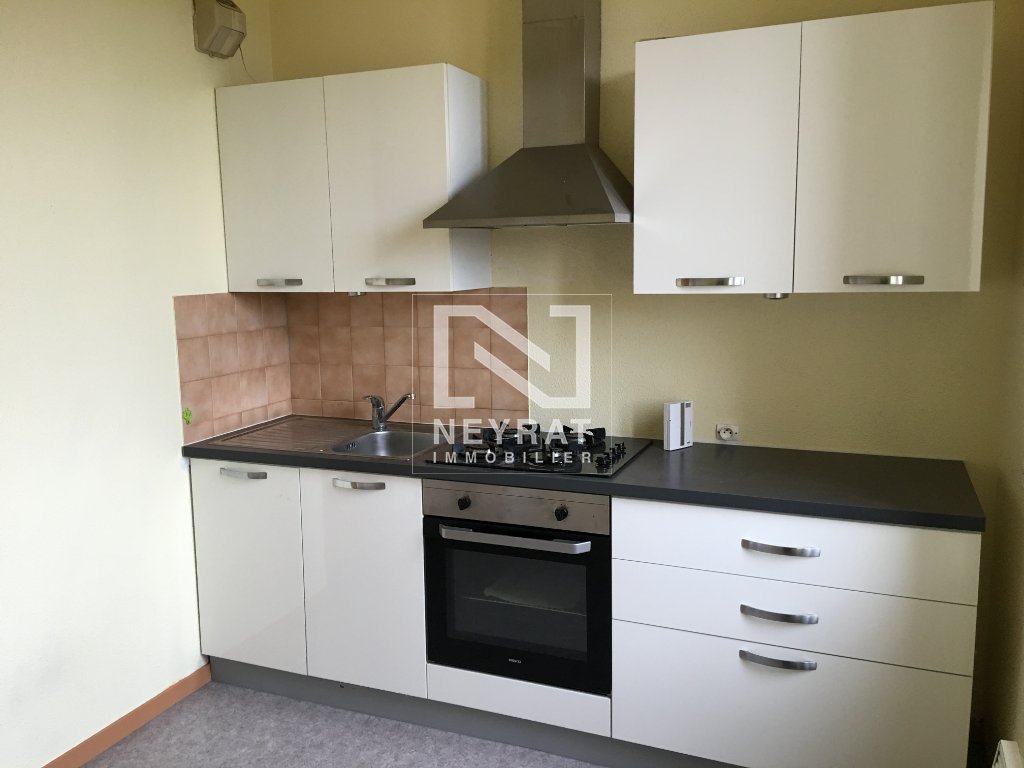 APPARTEMENT T3 A LOUER - PIERRE DE BRESSE - 80 m2 - 550 € charges comprises par mois