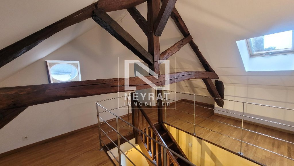 MAISON TYPE T3 - RULLY - 122.68 m2 - LOU&Eacute;