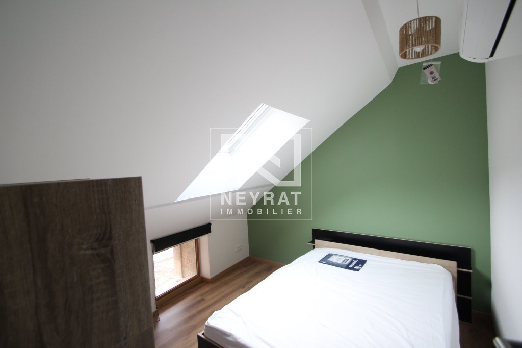 Maison Meubl�e mitoyenne de village T3 meubl�e A LOUER - RULLY - 51.19 m2 - 800�&euro; charges comprises par mois