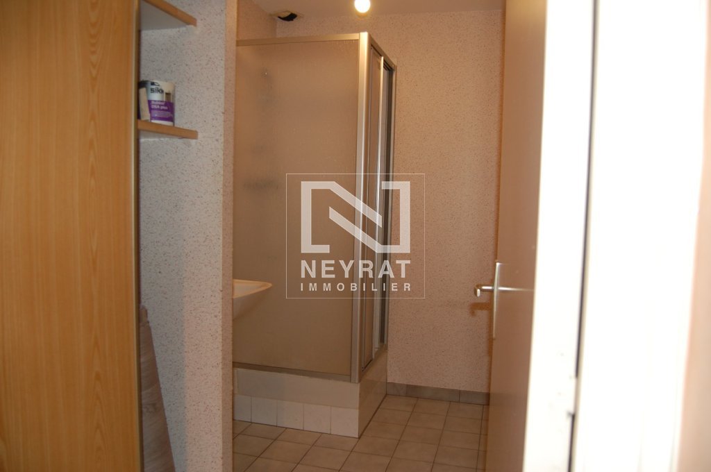 APPARTEMENT T3 A LOUER - SENNECEY LE GRAND - 64.48 m2 - 665 &euro; charges comprises par mois
