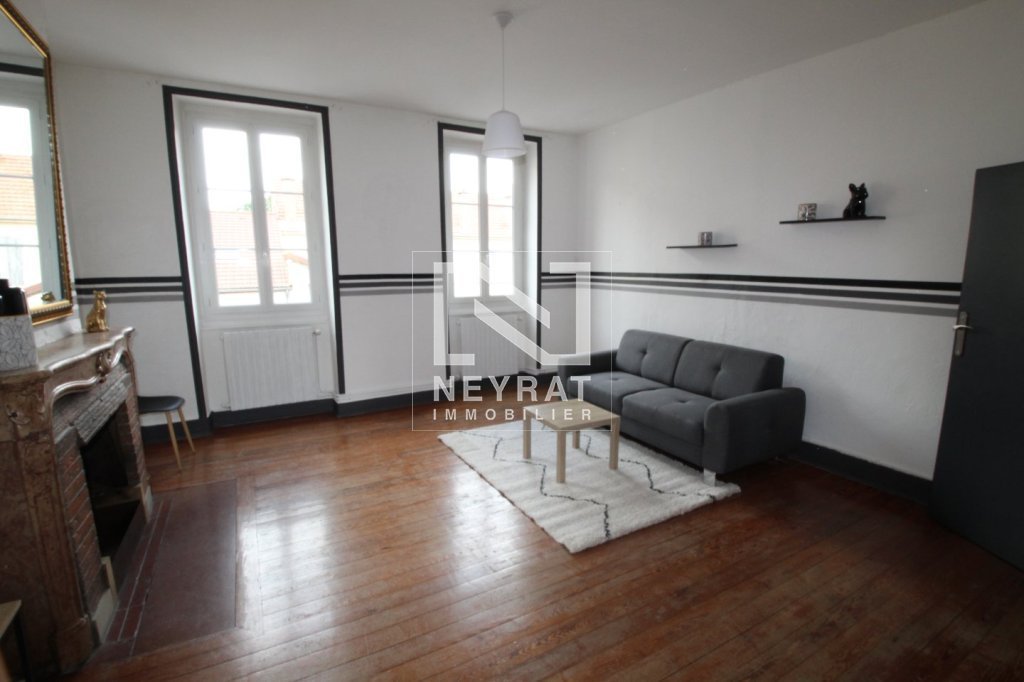 APPARTEMENT T3 - CHALON SUR SAONE proche commerces - 75 m2 - LOU&Eacute;