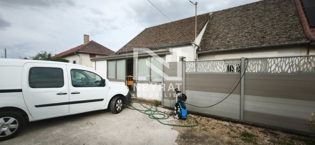 MAISON A LOUER - ST MARCEL - 79.25 m2 - 740 &euro; charges comprises par mois