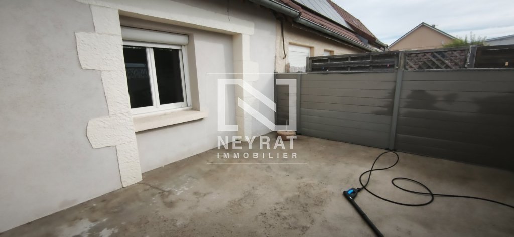 MAISON A LOUER - ST MARCEL - 79.25 m2 - 740 &euro; charges comprises par mois