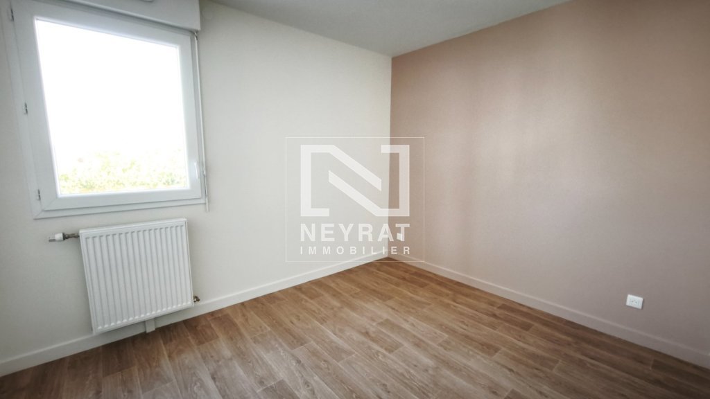 APPARTEMENT T3 A LOUER - ST REMY - 68.21 m2 - 870 &euro; charges comprises par mois
