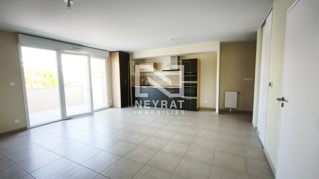 LES JARDINS D ELSA A LOUER - ST REMY - 68.21 m2 - 770 &euro; charges comprises par mois