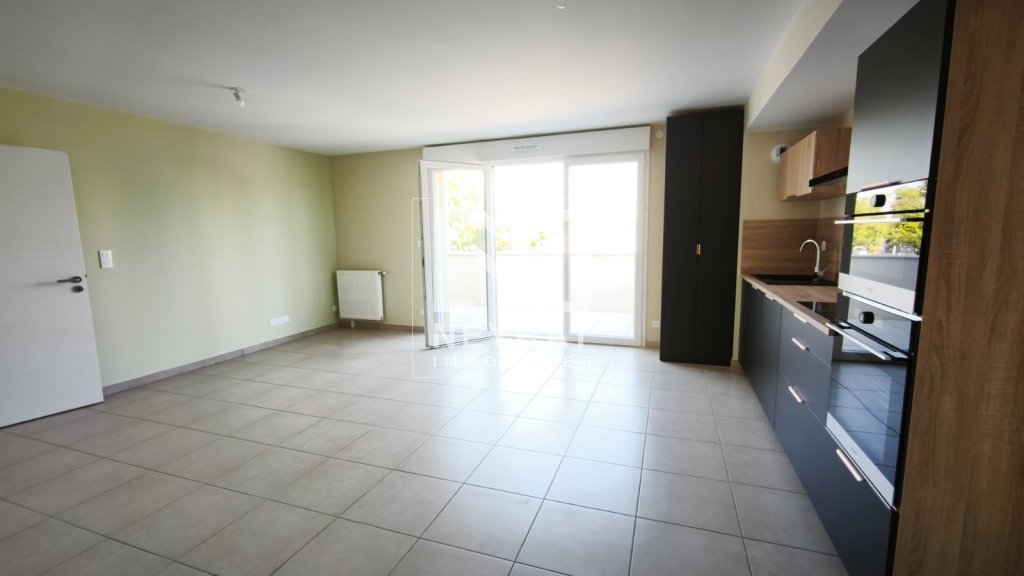 LES JARDINS D ELSA A LOUER - ST REMY - 68.21 m2 - 770 &euro; charges comprises par mois