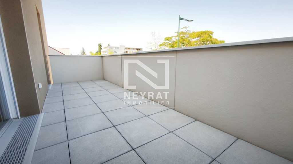 LES JARDINS D ELSA A LOUER - ST REMY - 68.21 m2 - 770 &euro; charges comprises par mois