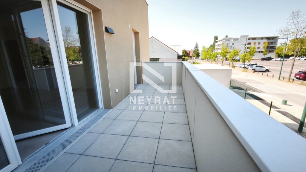 LES JARDINS D ELSA A LOUER - ST REMY - 68.21 m2 - 770 &euro; charges comprises par mois