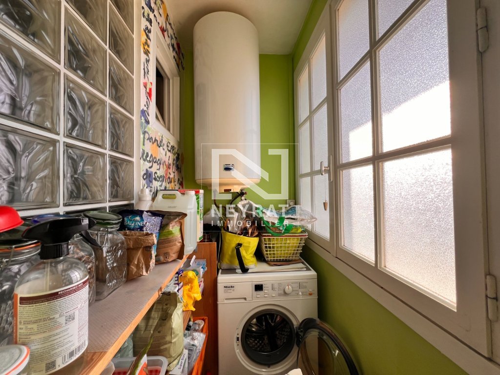 Appartement T3 80 m  Autun