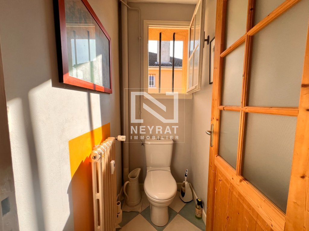 Appartement T3 80 m  Autun